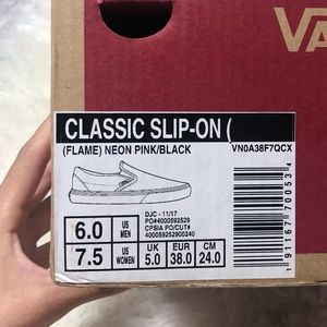 Flame neon pink/black slip on vans